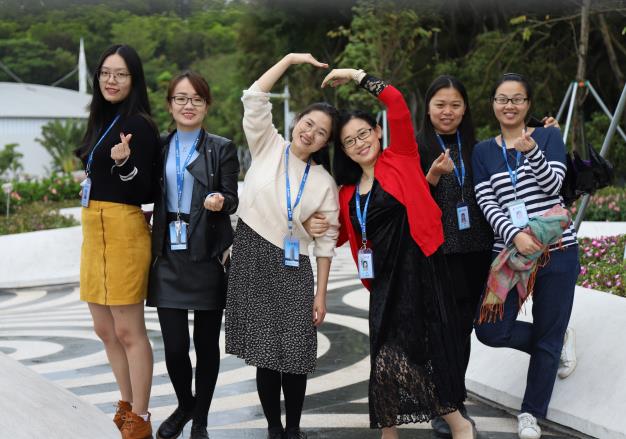 推女郎松果三点尽露视频