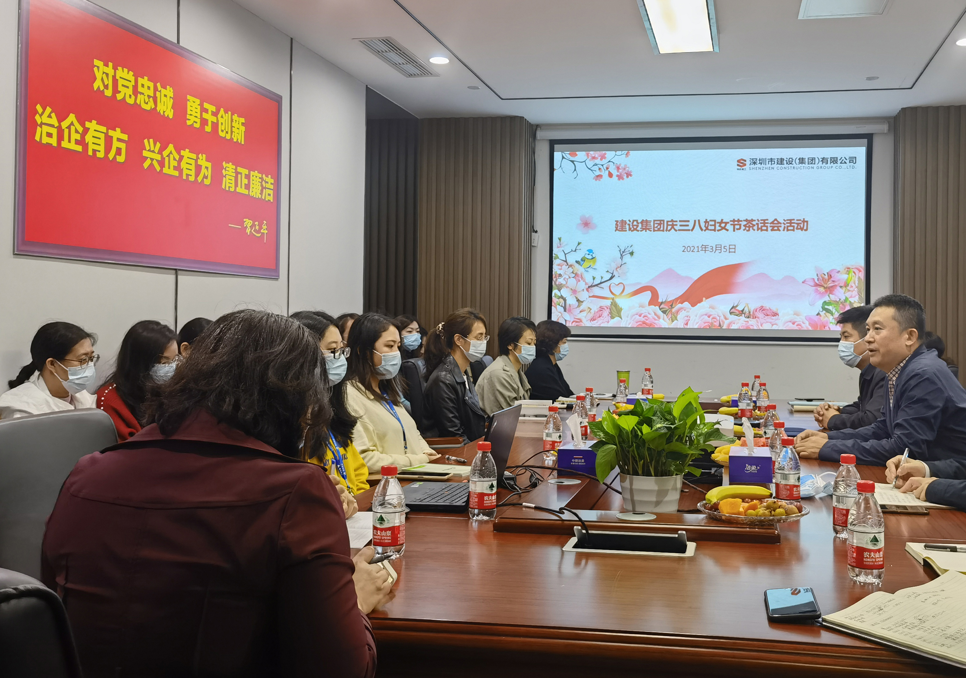 推女郎松果三点尽露视频