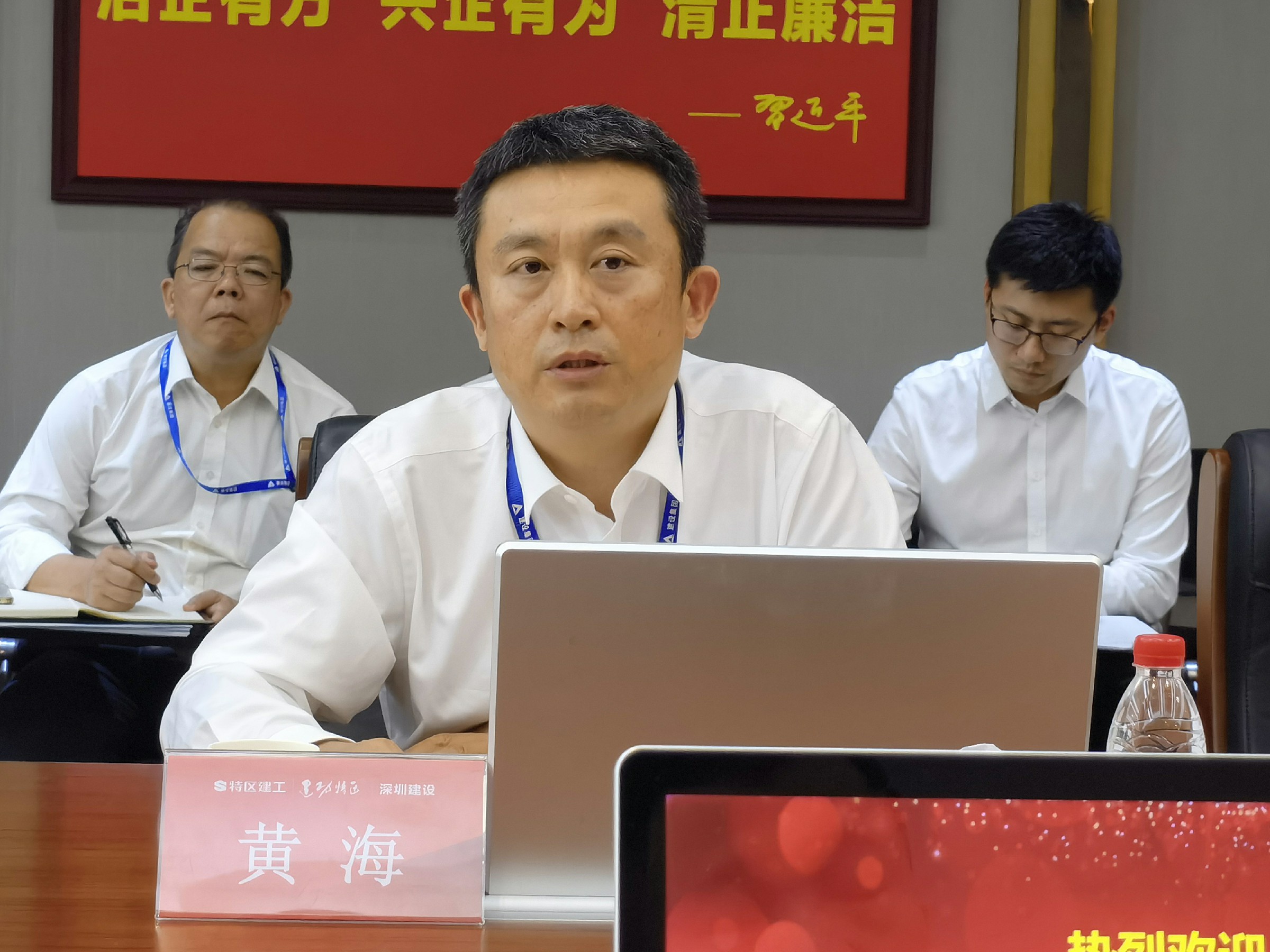 推女郎松果三点尽露视频