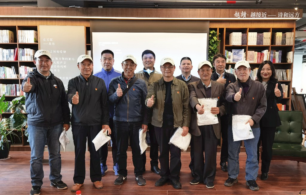 推女郎松果三点尽露视频