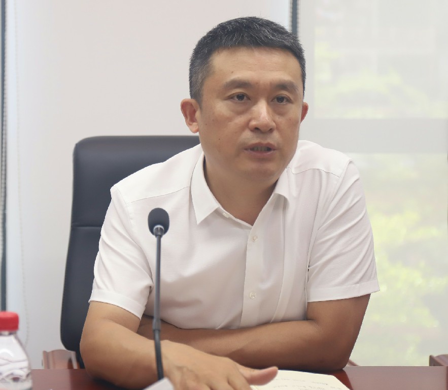 推女郎松果三点尽露视频