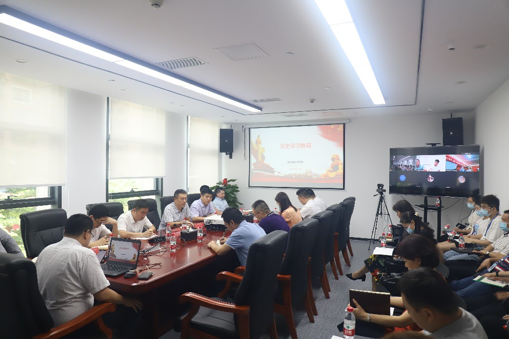 推女郎松果三点尽露视频