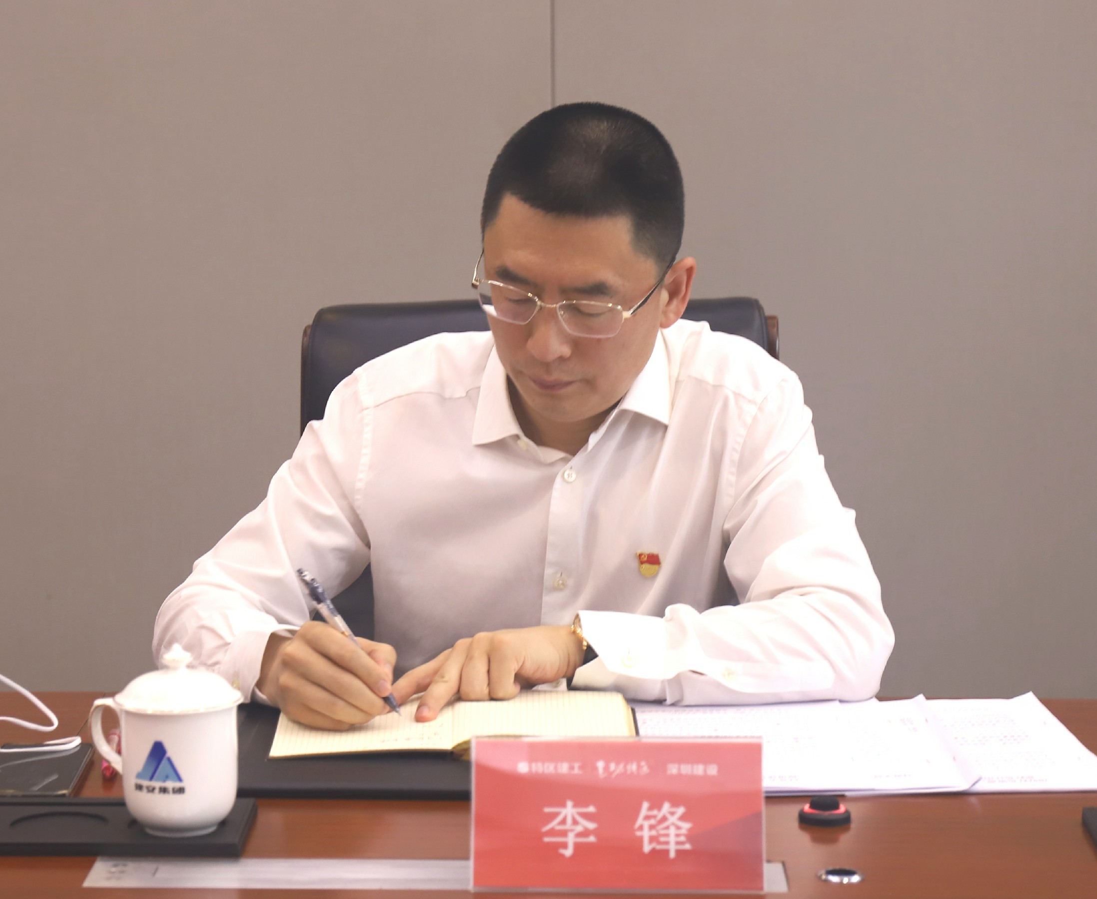 推女郎松果三点尽露视频