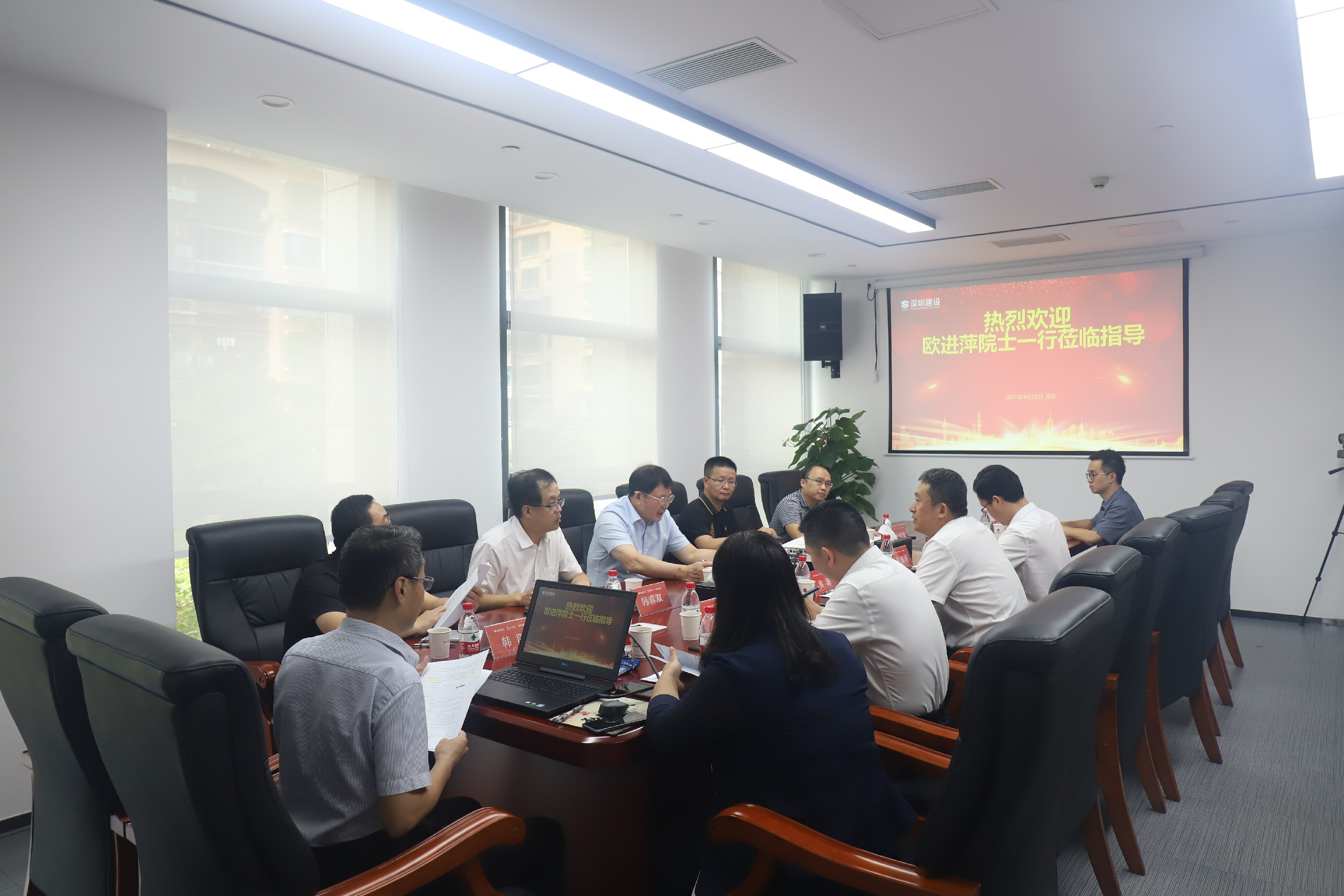 推女郎松果三点尽露视频