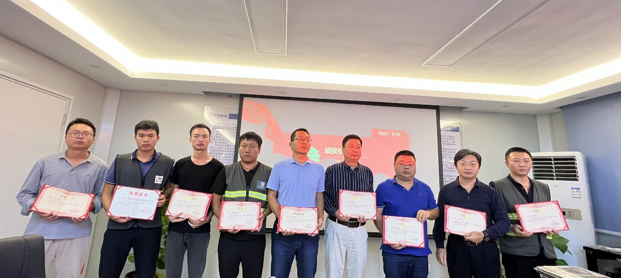 推女郎松果三点尽露视频