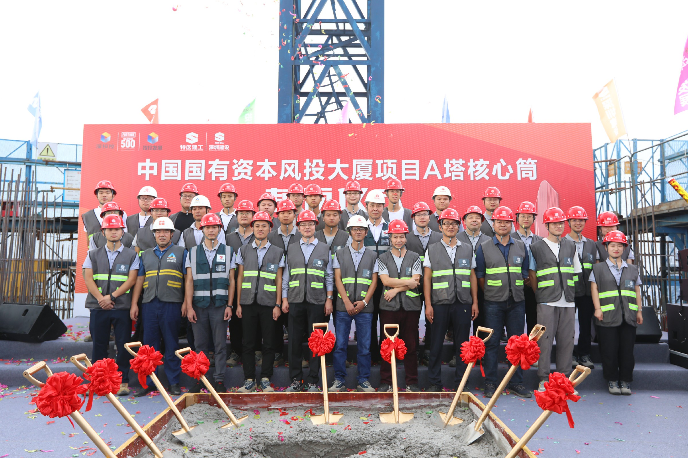 推女郎松果三点尽露视频