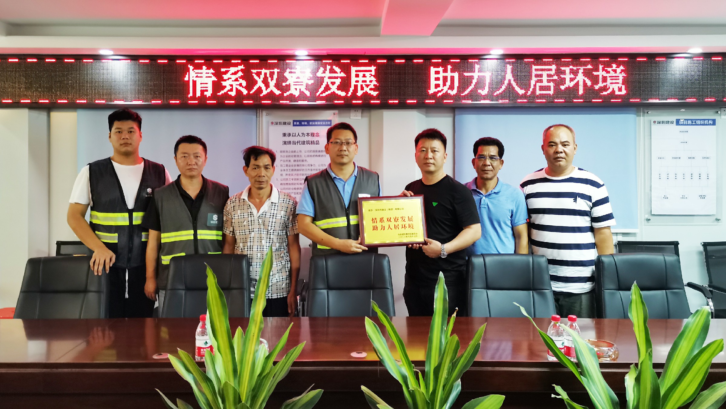 推女郎松果三点尽露视频