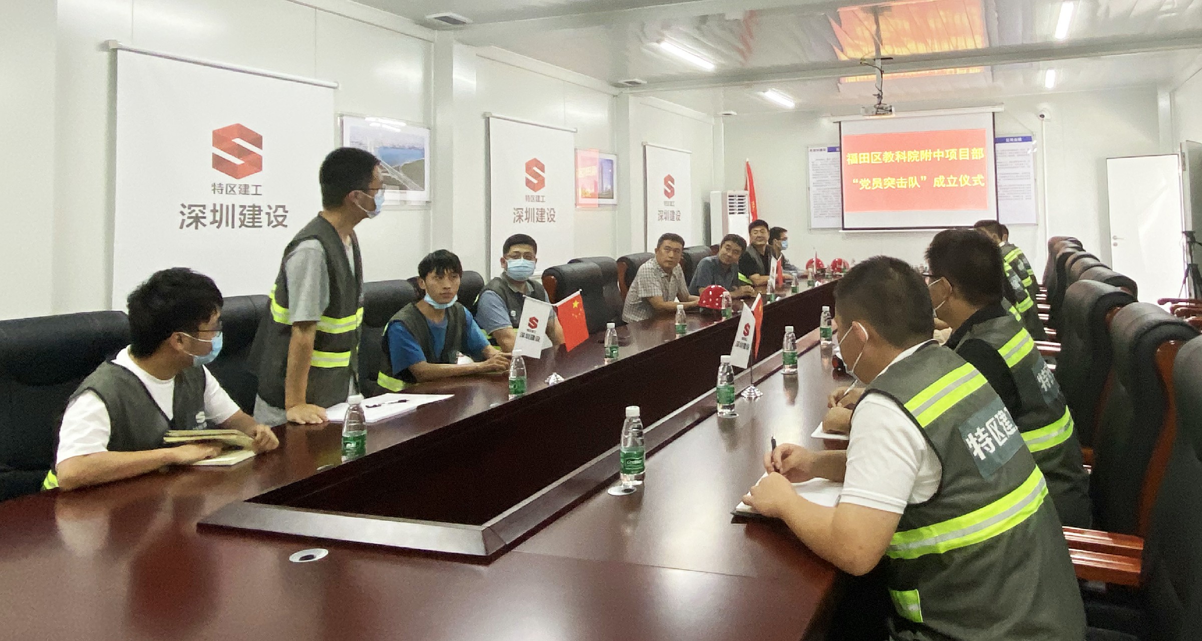 推女郎松果三点尽露视频