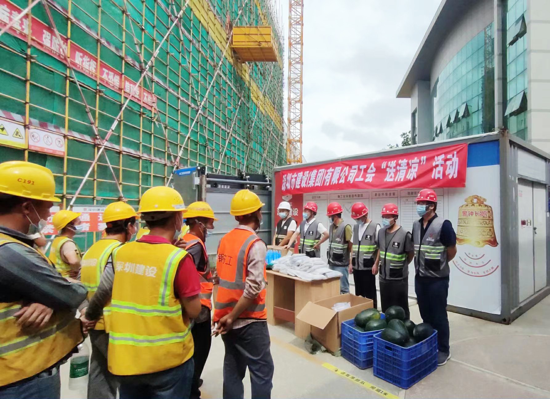 推女郎松果三点尽露视频