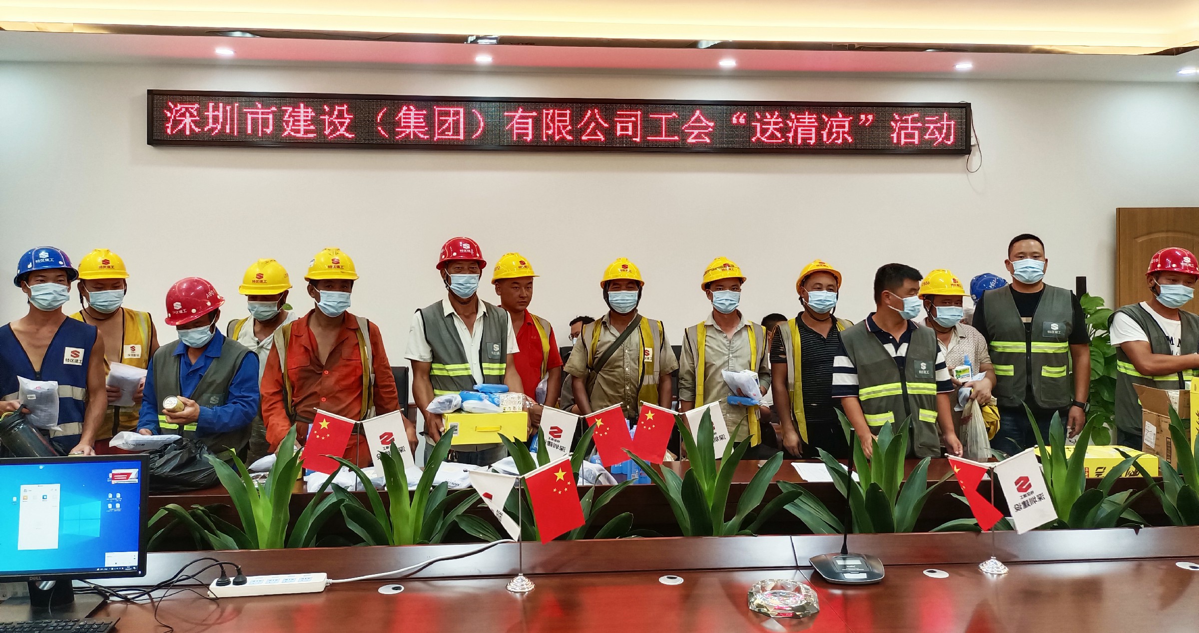 推女郎松果三点尽露视频