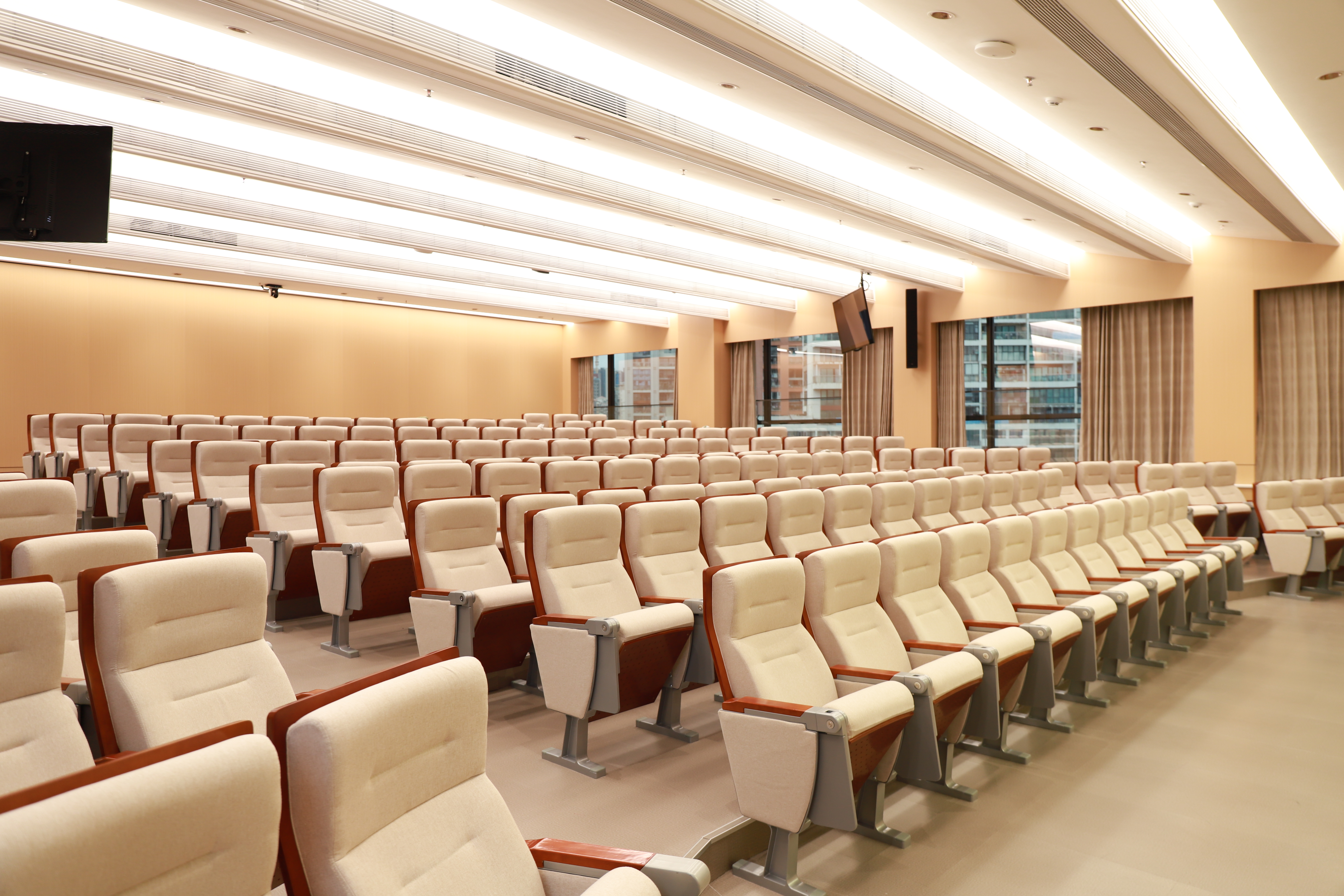 国际会议报告厅改造后实景 (1).JPG