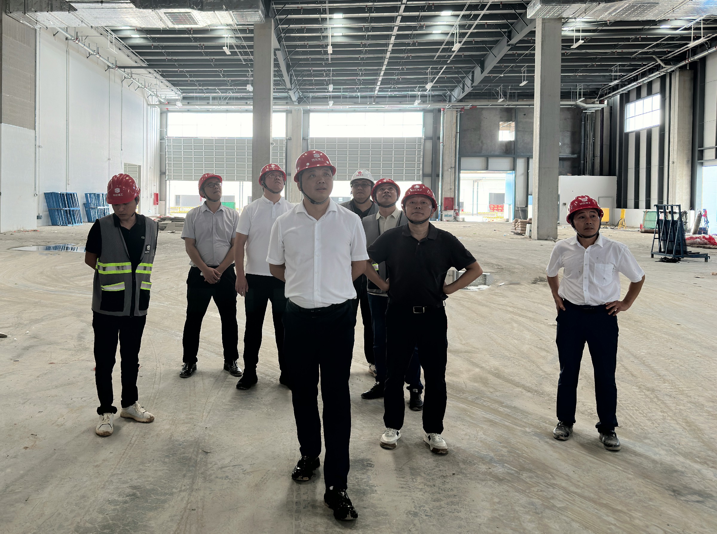 龚董~1.jpg 龚董~1.jpg