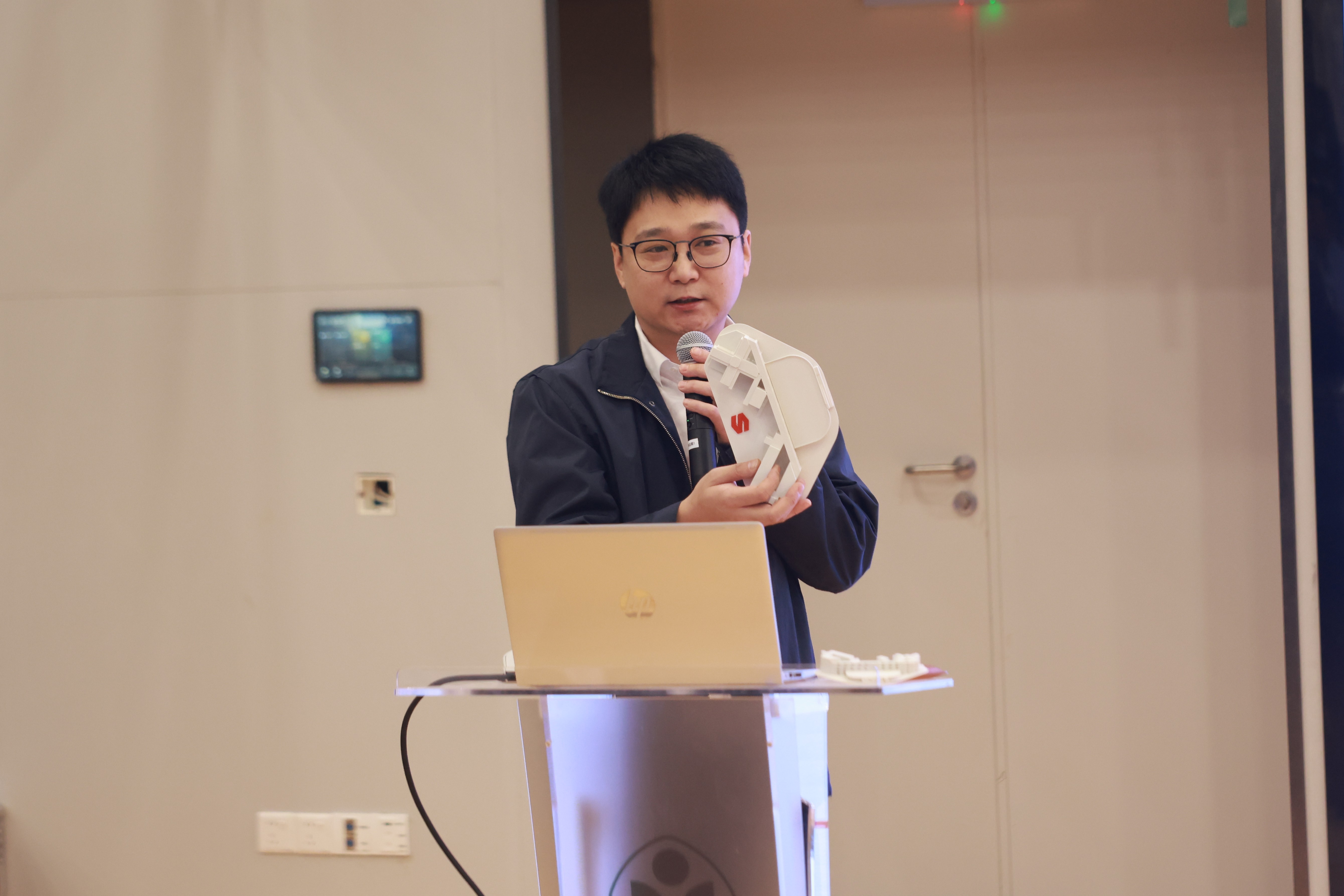 1G4A2006.JPG 1G4A2006.JPG