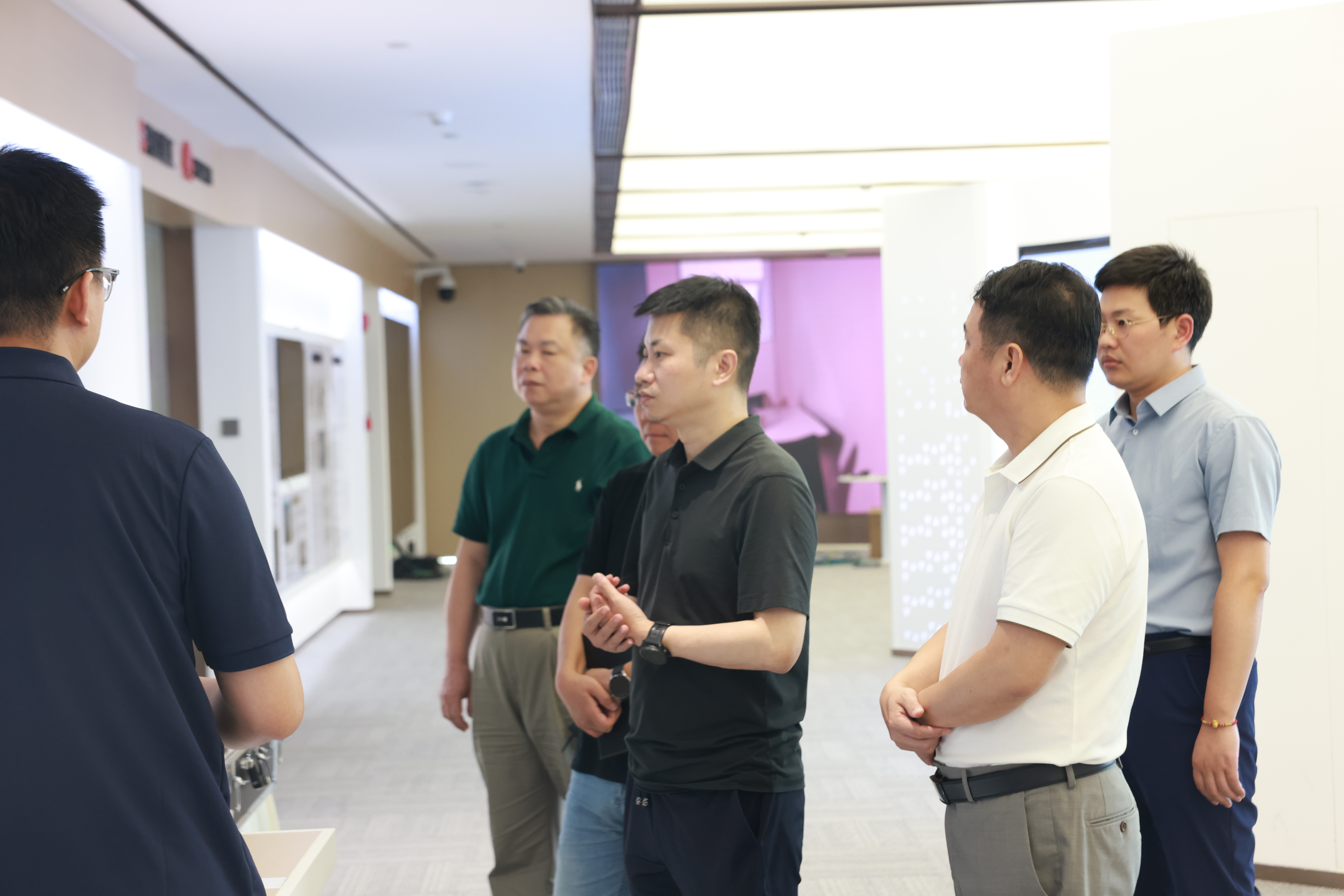 1G4A2290.JPG 1G4A2290.JPG